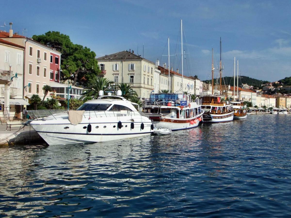 Apartment Rojal Mali Lošinj Екстериор снимка